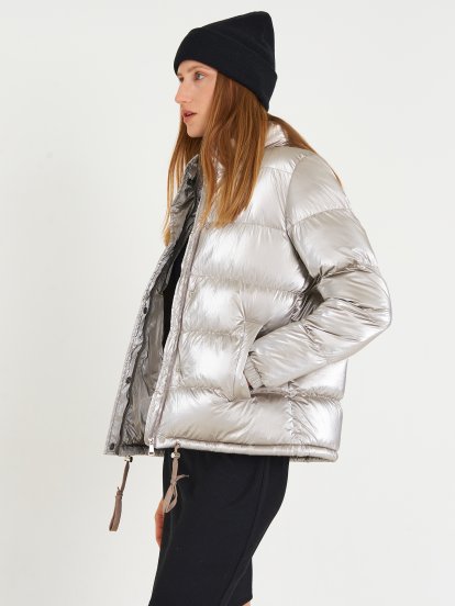 Metaliczna pikowana kurtka zimowa damska