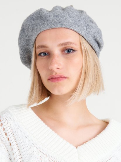 Wool-blend beret with faux stones
