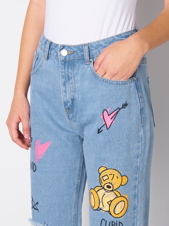 Wide leg destroyed jeans with print