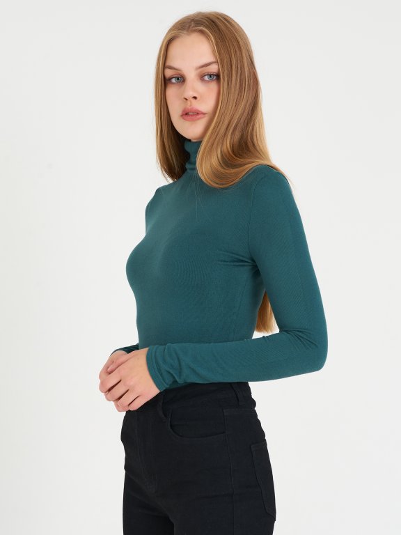 Ženski izredno nežen basic pulover z dolgimi rokavi