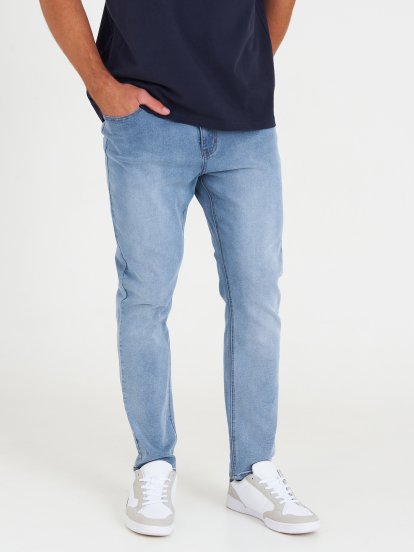 Základné basic straight slim fit džínsy