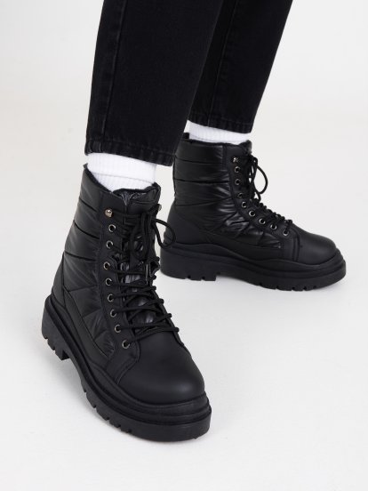 Lace-up platform warm ankle boots