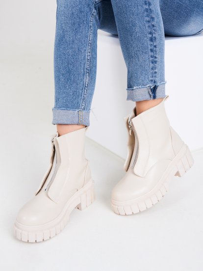 Ankle boots with front zipper