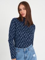 Roll neck t-shirt with print