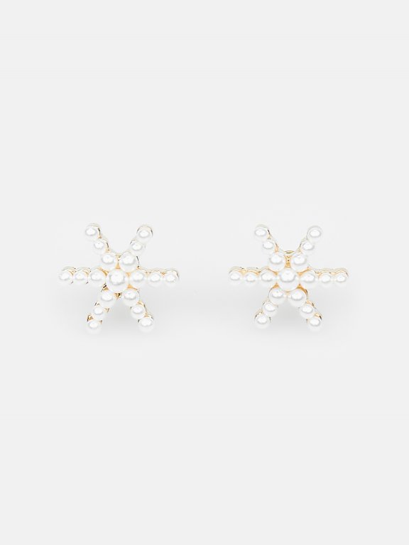 Earrings with faux pearls