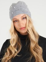 Beanie hat with pearls