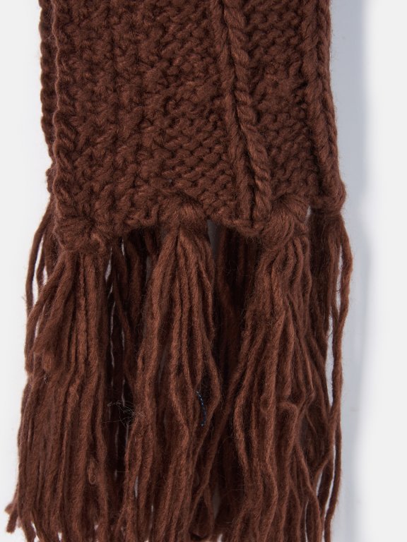 Pletený zimný šál so strapcami