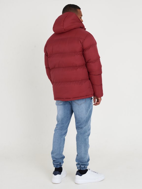 Prošívaná zimní bunda s kapucí