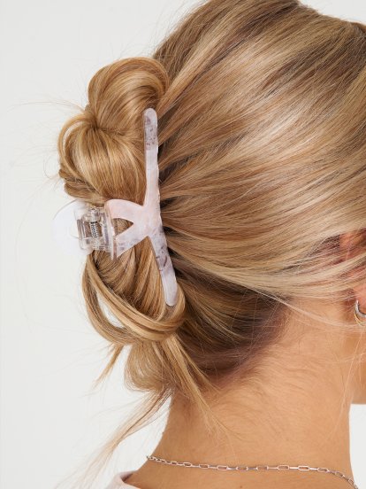 Hair clip with marble effect