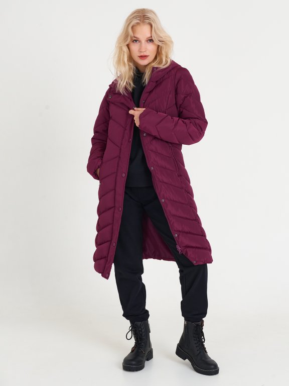 Szűkített steppelt vattás téli kabát kapucnival