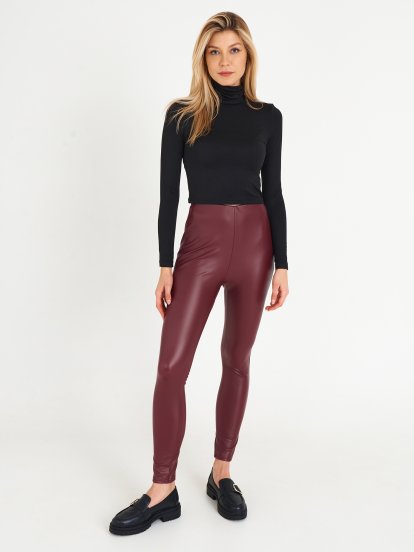 Faux leather skinny pants