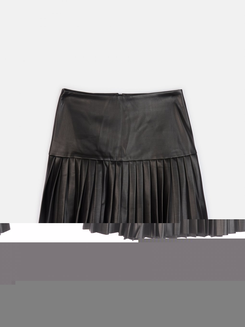 Pleated faux leather mini skirt
