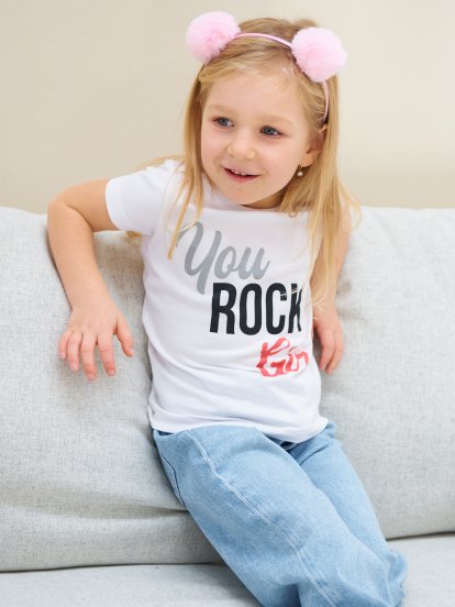 Bavlněné triko s nápisem dívčí
