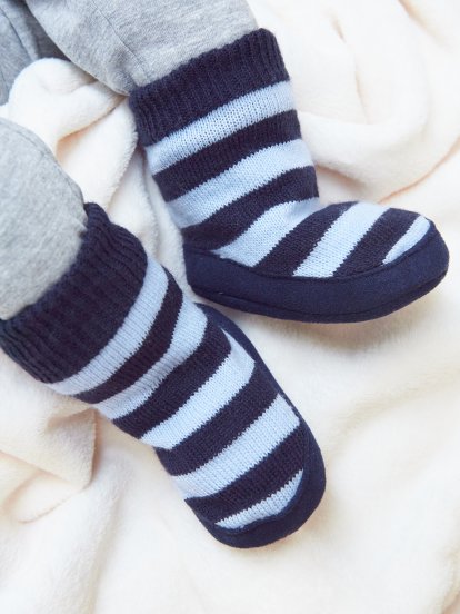 Knitted striped slippers