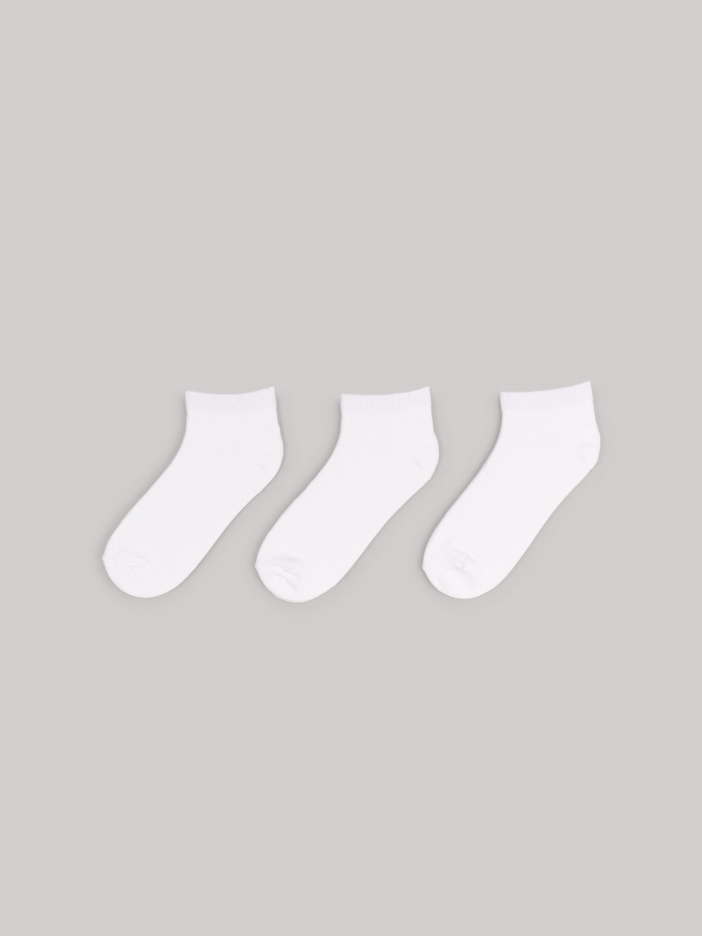 Tři páry základních basic kotníkových ponožek