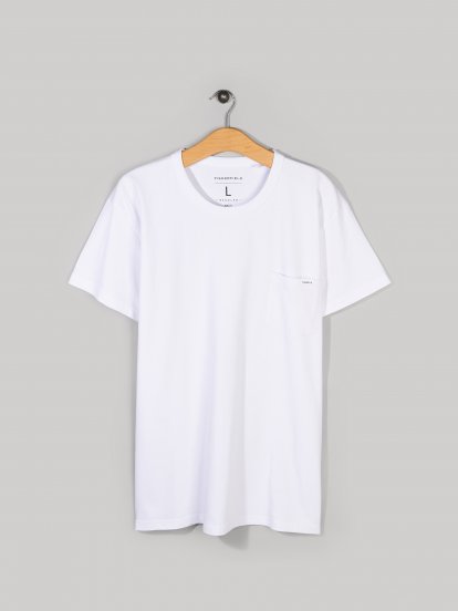 Basic cotton t-shirt with chest pocket