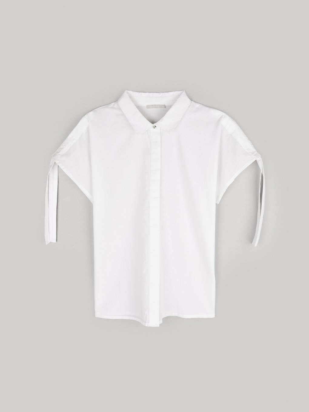 Short sleeve cotton shirt