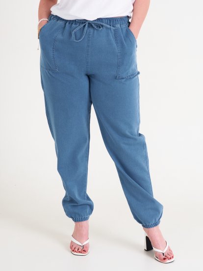 Plus size cotton joggers with pockets