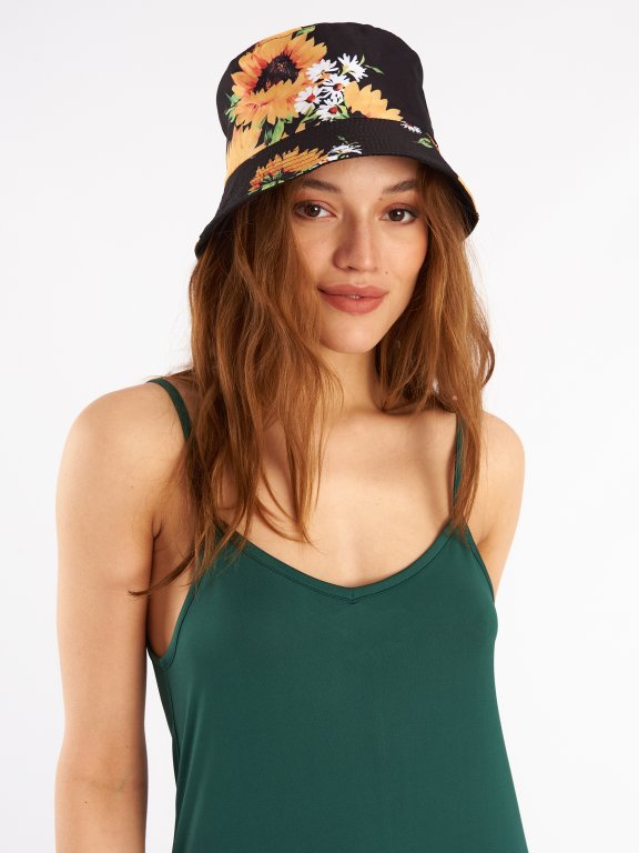 Bucket hat with sunflower print
