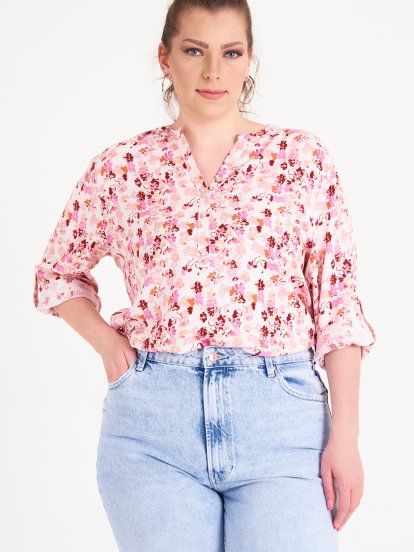 Damska bluzka plus size z wiskozy w kwiaty