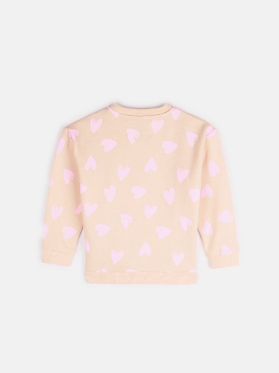 Oversize sweatshirt with heart print