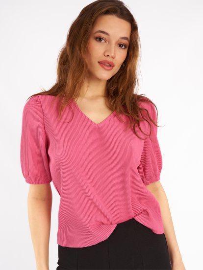 Structured top