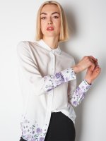 Koszula z wiskozy z nadrukiem kwiatowym