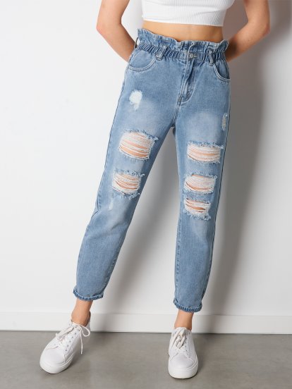 Paperbag jeans with damages