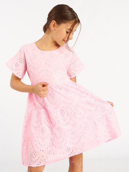 Dívčí šaty z madeiry s krátkým rukávem