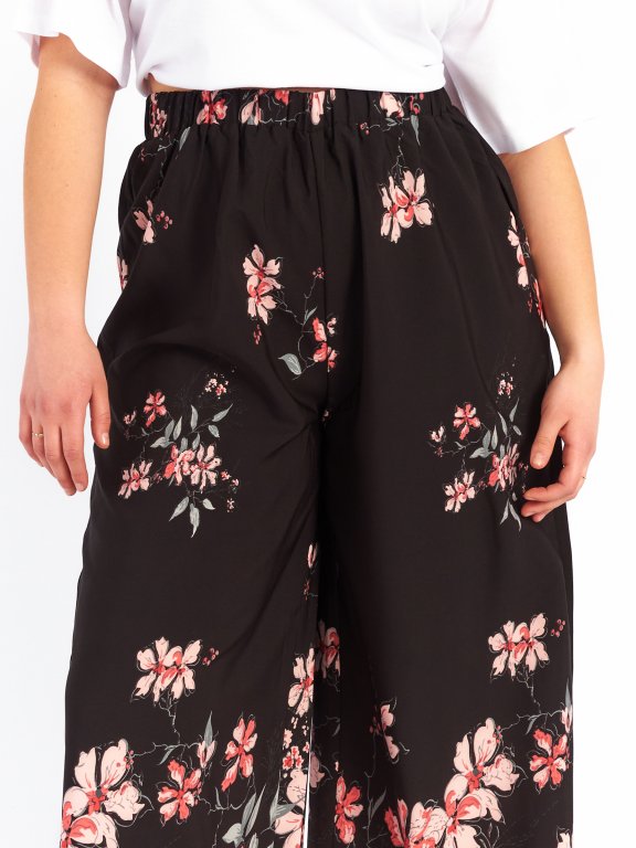 Plus size floral pants