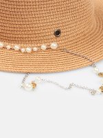 Summer hat with pearls
