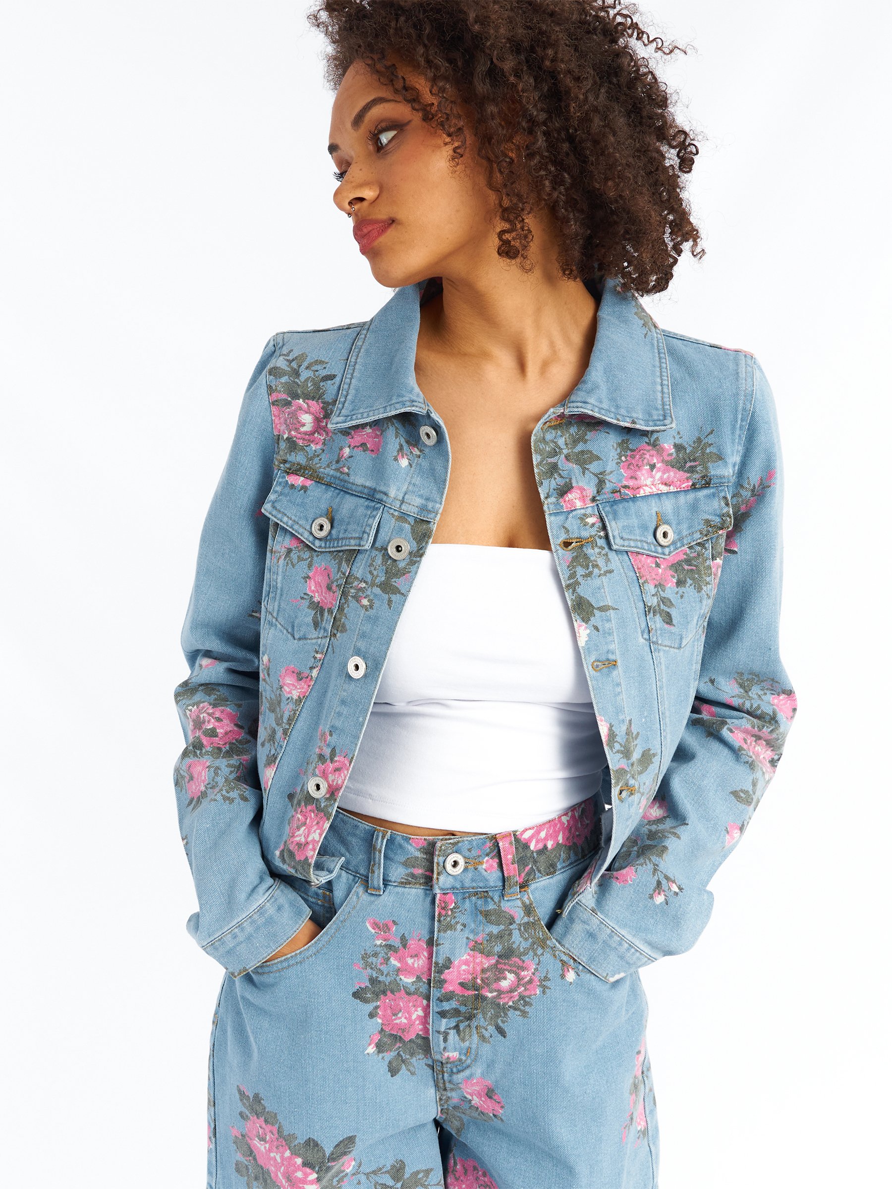 15,98 €, | Denim jacket with floral print