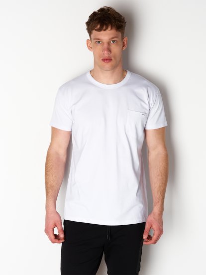 Základné bavlnené tričko s náprsným vreckom