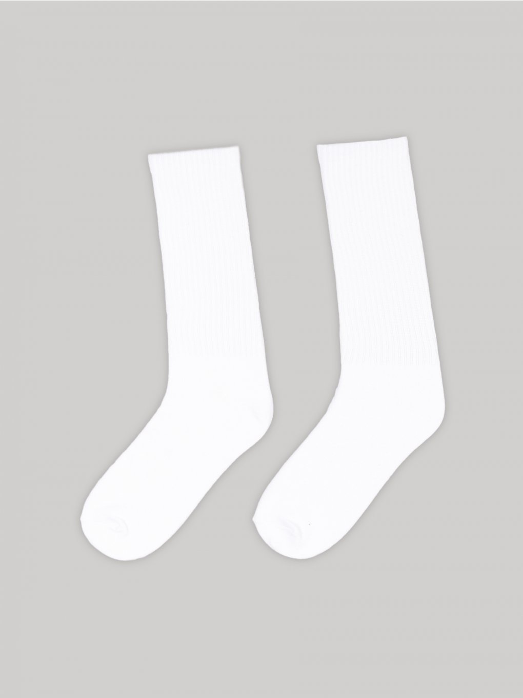 Základné vysoké ponožky