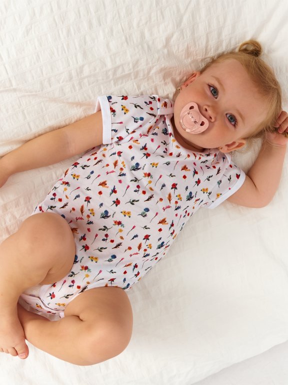 Cotton baby bodysuit with floral print