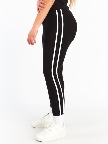 Plus size cotton leggings with side stripes