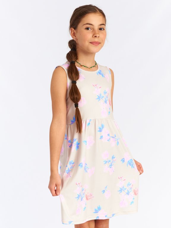Dívčí šaty s květinovým potiskem