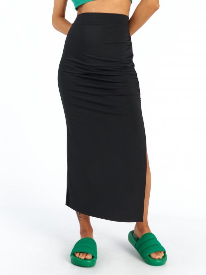 Maxi skirt with side slit