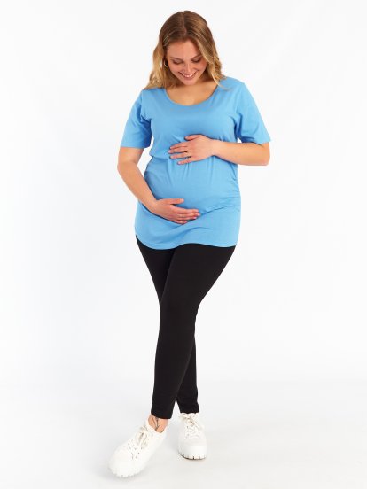 Klasyczna koszulka ciążowa plus size z krótkim rękawem