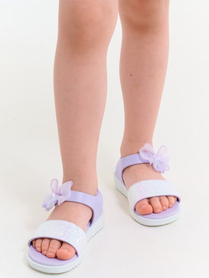 Sandals with bow