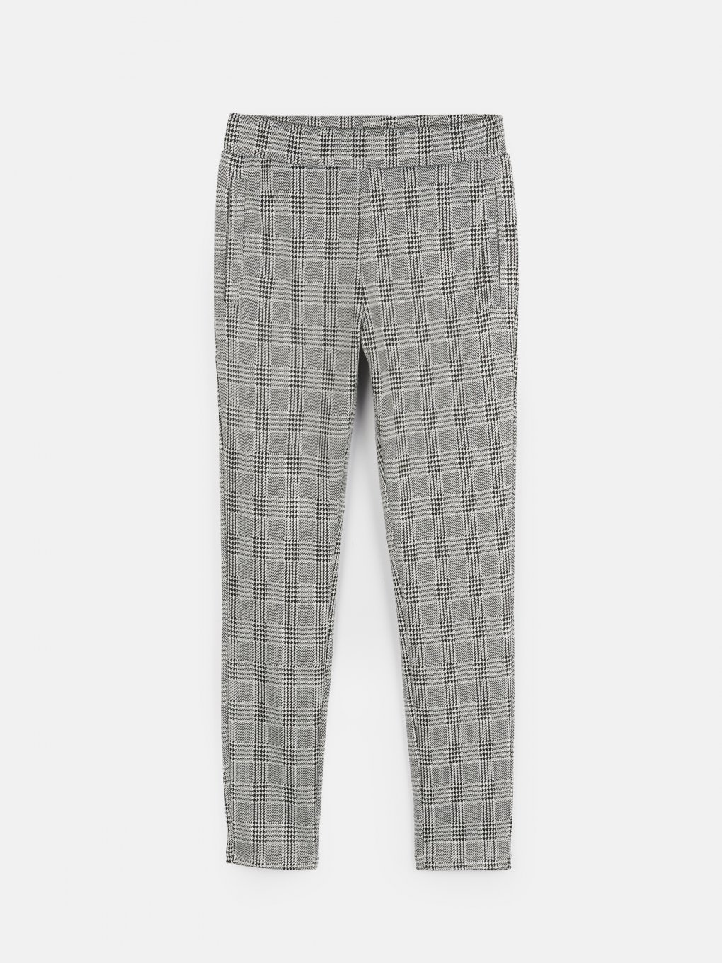 Plaid slim trousers with pockets