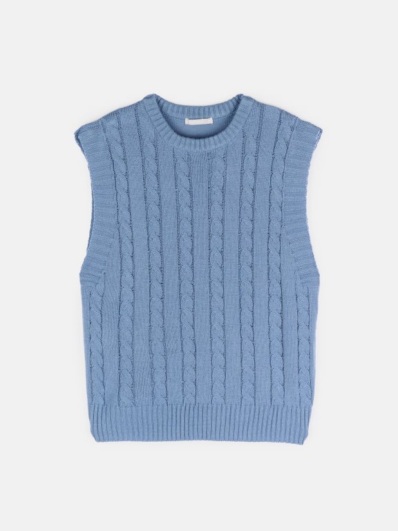 Basic cable-knit vest