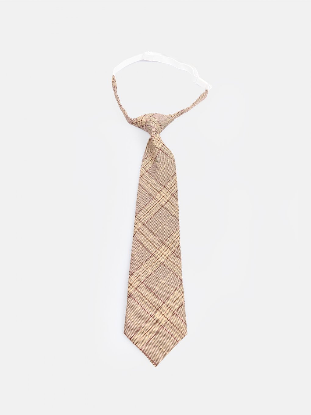 Kockás nyakkendő kapoccsal