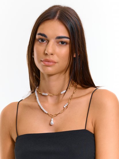 Combined pearl necklace
