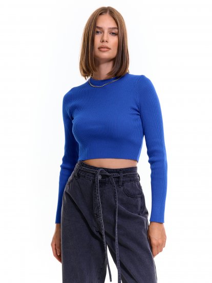 Ribbed cropped pullover