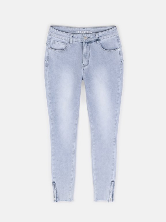 Push-up effect skinny jeans