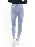 Skinny džínsy s efektom push-up dámske