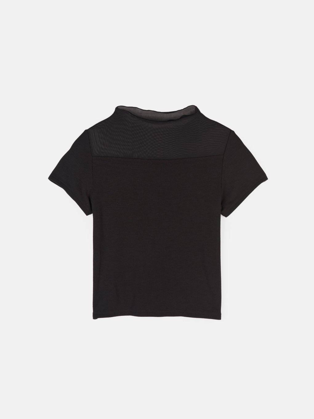 Shortsleeve t-shirt with mesh