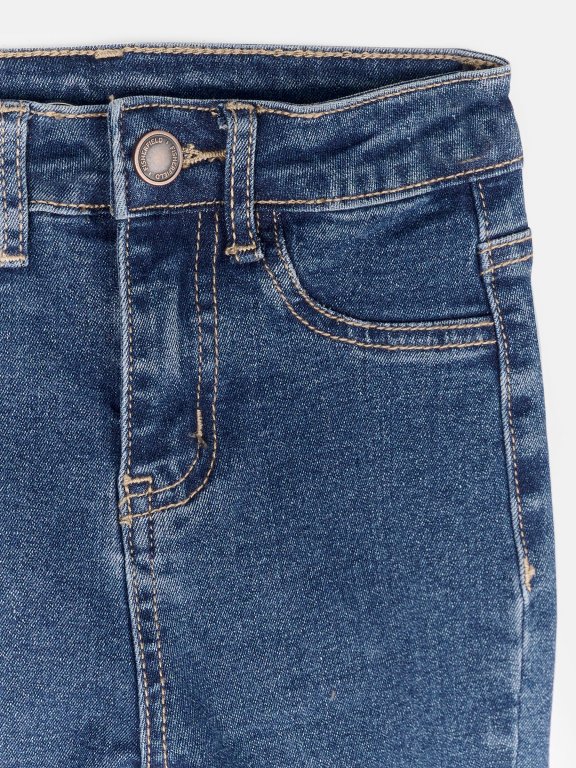 Klasyczne, elastyczne, obcisłe jeansy z wysokim stanem