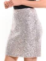 Flitrovaná mini sukně s kapsami